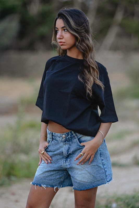 6- BLACK OVERSIZED T-SHIRT