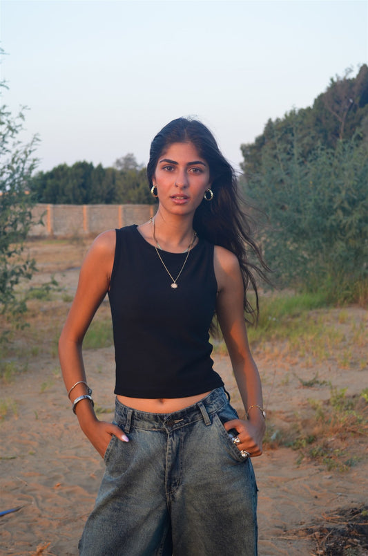 2-BLACK TANK TOP